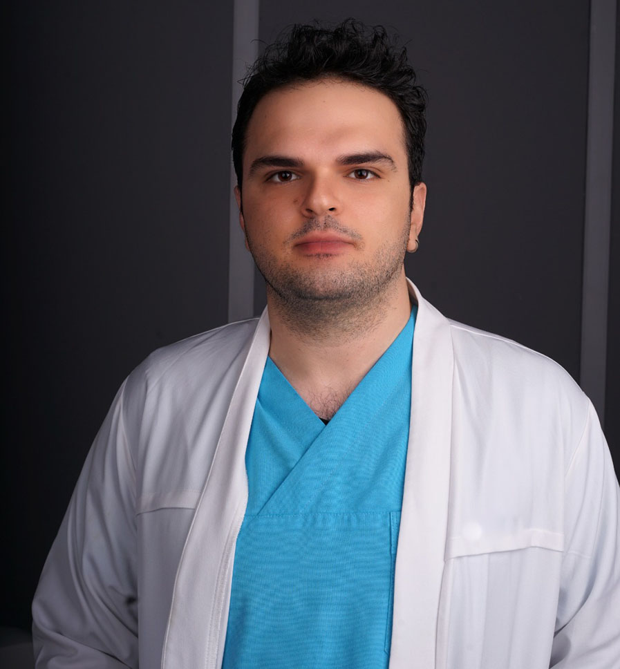 Esthetic-Airlines tandarts Dr. Deniz Cüceloglu